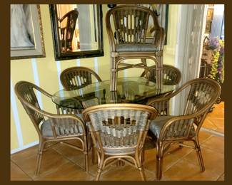 Very Nice Rattan Dinette Set with 6 Chairs
