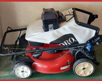 Toro Lawn Mower; 21 Inch Cut-60 V; Works Great!