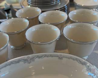 Lenox Kingston pattern 