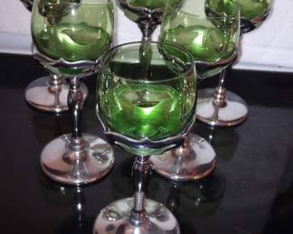 Very nice vintage antique beautiful glasses amazing glass 