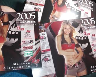 Bucs memorabilia really cool
nFL 