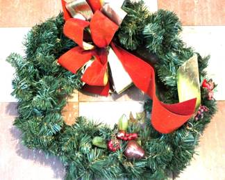 3 - Wreath - 21" Round