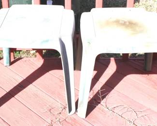 89 - 2 Plastic Stands - 15" x 15" x 16"