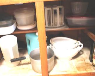 189 - Cabinet Lot of Items