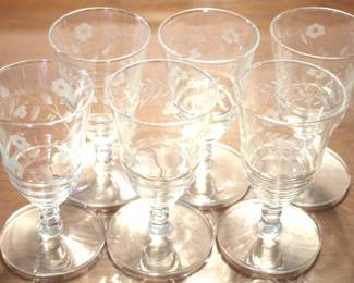 251 - Set of 6 Glasses - 5" Tall