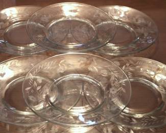 259 - 6 Glass Plates - 8" round