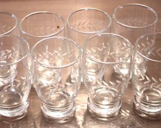 256 - Set of 8 Glasses - 3.5" Tall
