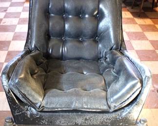 32 - Vintage Chair (AS IS - Wear/Mold?) - 34"x31"x36"
