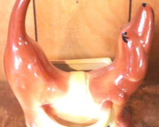72 - Vintage Dog Dresser Caddy - 7" x 6" x 8"
