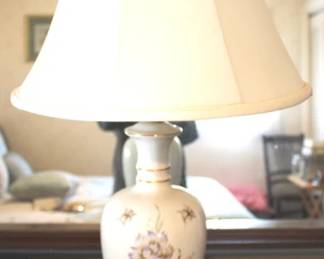 151 - Lamp - 26" Tall You are buying a used as-is electric/electronic item. We do not guarantee all components are present, and if it is not expressly stated, it is untested.