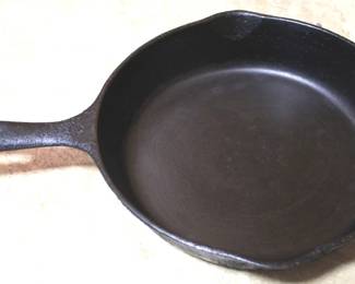 183 - Cast Iron Frying Pan - 10"