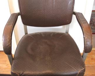125 - Vintage Office Chair - 37" x 25" x 24"