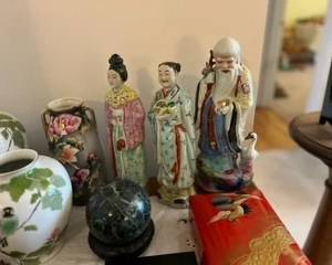Variety of porcelain objects from Asia/Japan