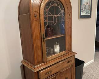 Antique oak hutch 