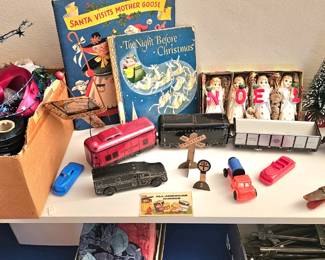 Vintage toys/books.
