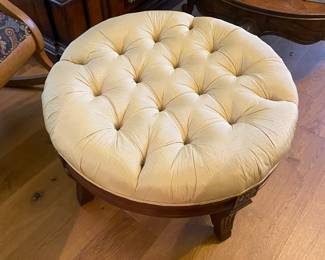Henredon tufted ottoman