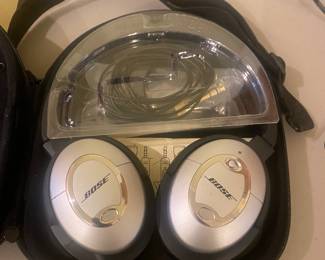 Bose headphones 