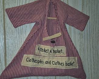 Cute clothes pin holder