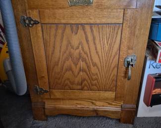 Retro ice box
