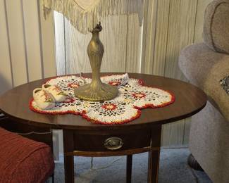 Fringed lampshade, drop leaf side table