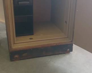 Meilink Safe with combination