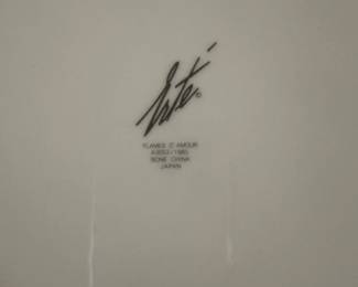 A93 - $20. Erte Flames D'Amour Plate.