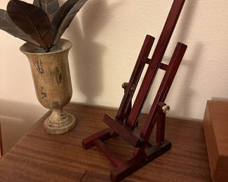 A67 - $15. Wooden Table Top Easel. Measure 14" tall.