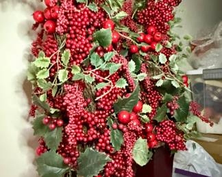 Holiday floral