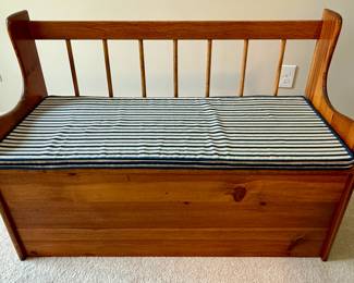 Vintage storage bench