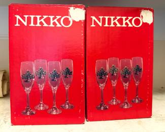 Nikko champagne flutes