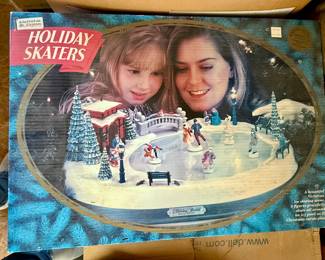 Mr. Christmas Holiday Skaters