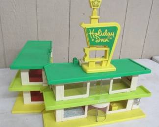Holiday Inn Play Set