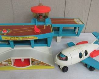Fisher Price Airport Play Set