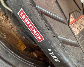 Craftsman riding lawnmower