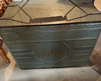 Vintage Atlas cooler