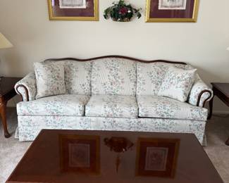 Broyhill sofa in great condition with two matching wingback chairs