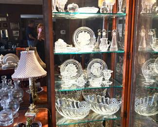 Exquisite crystal and glass decor
