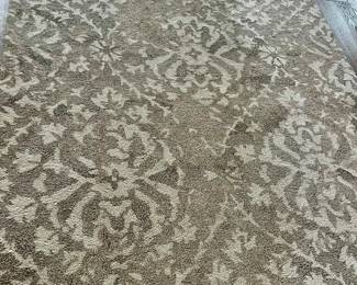 5x7 Pale Contemporary Rug