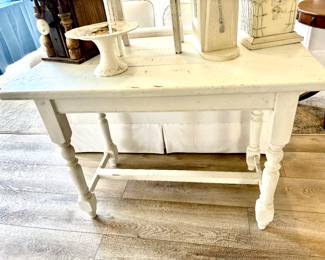 White Distressed Table