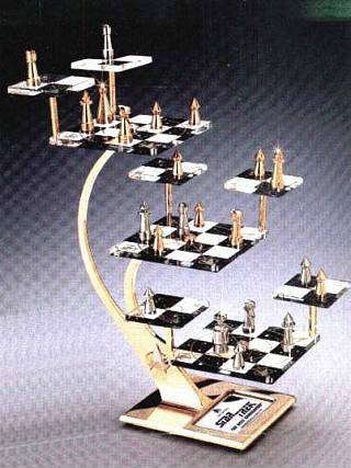 Star Trek tridimensional chess set - NIB