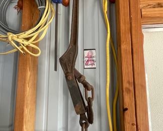 Vintage Iron Lever Chain Load Binder