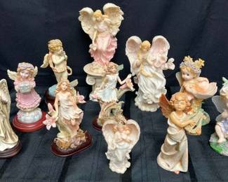 CT549Seraphim Classic Angels and More