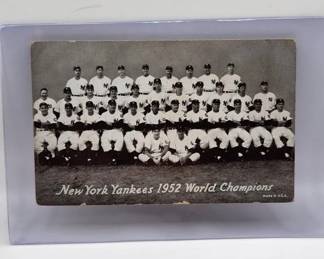 1952 YANKEES W.S. CHAMPS CARD. WITH MICKEY MANTLE