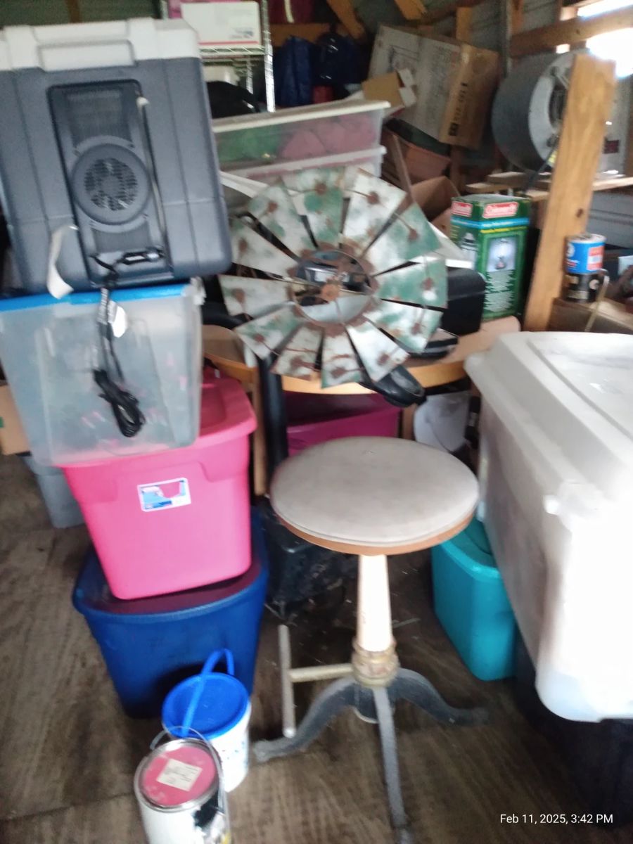 Metal Windmill Cast Iron Swivel Stool Antique Ice Chest Cooler Barn Fan 