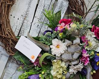 FLORAL WREATH
