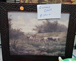 FRAMED CANVAS COW PICTURE