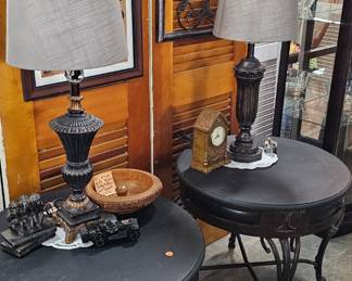 TABLES / LAMPS / DECOR / HANGING DECOR