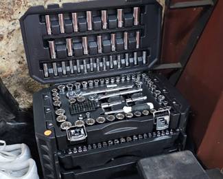 SOCKET SET
