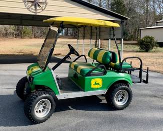 MINIMUM OFFER $4,500. DROP YOUR OFFER IN OUR BOX AT THE SALE!! 2005 JOHN DEERE DECORATED GOLF CART WITH NEW BATTERIES!!