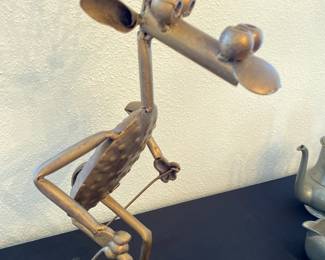 metal skiing reindeer 